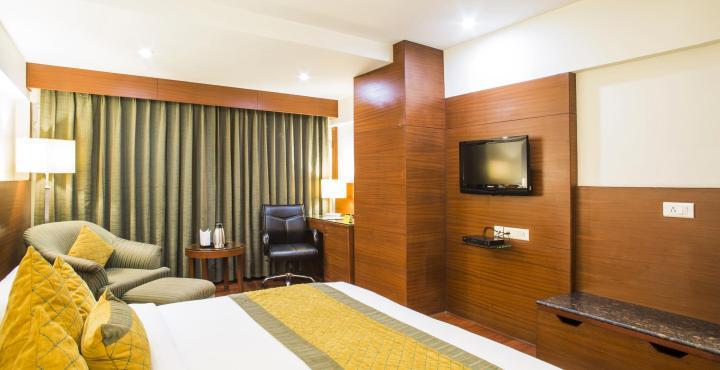 Hotel Royal Cliff Κανπούρ Εξωτερικό φωτογραφία